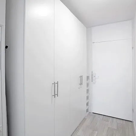 - Biebricher Allee * ויסבאדן