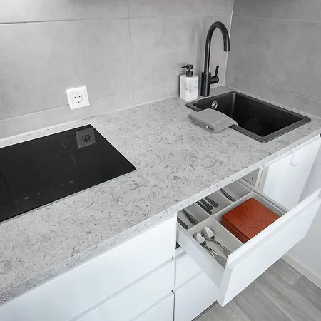 - Biebricher Allee ויסבאדן